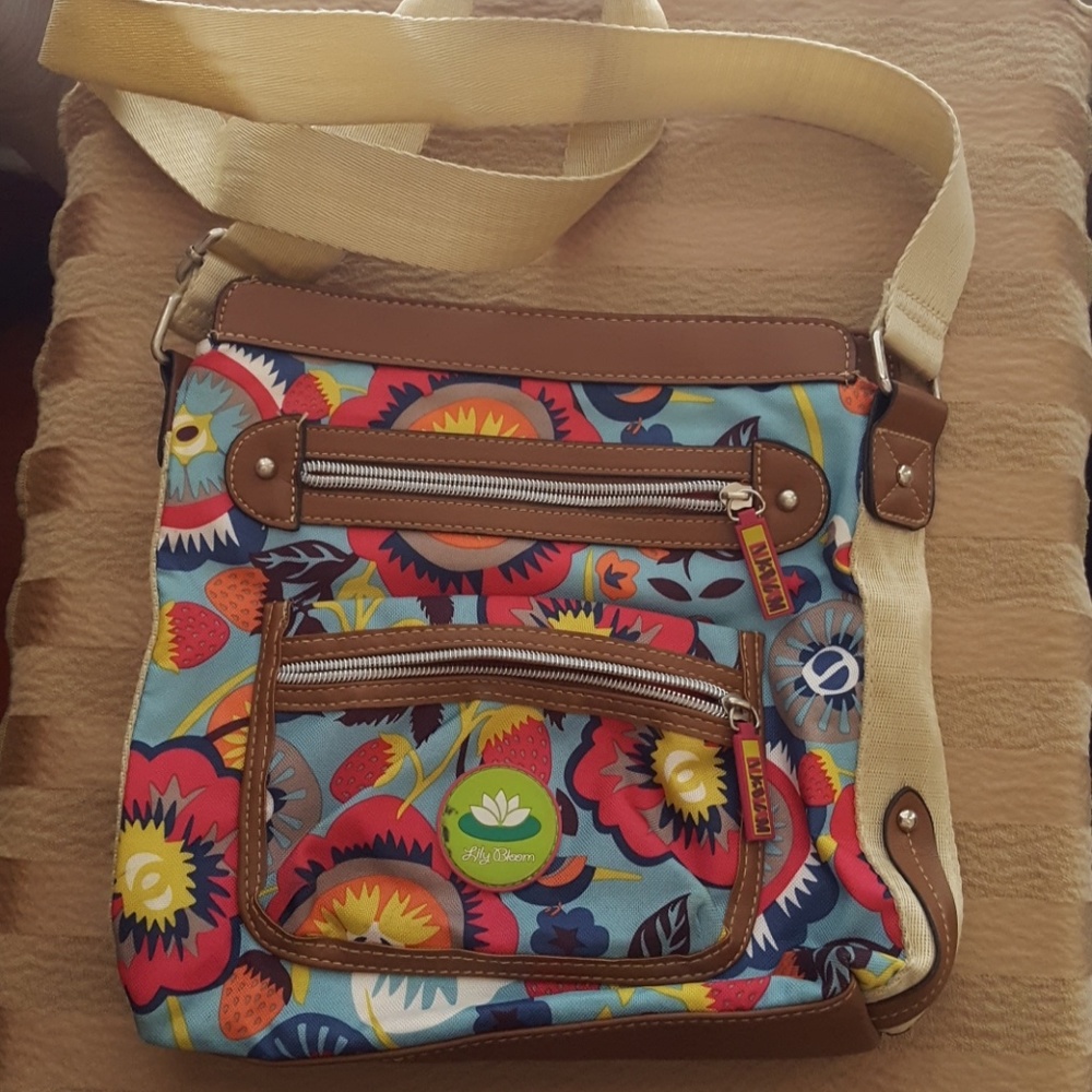 Lily Bloom crossbody bag